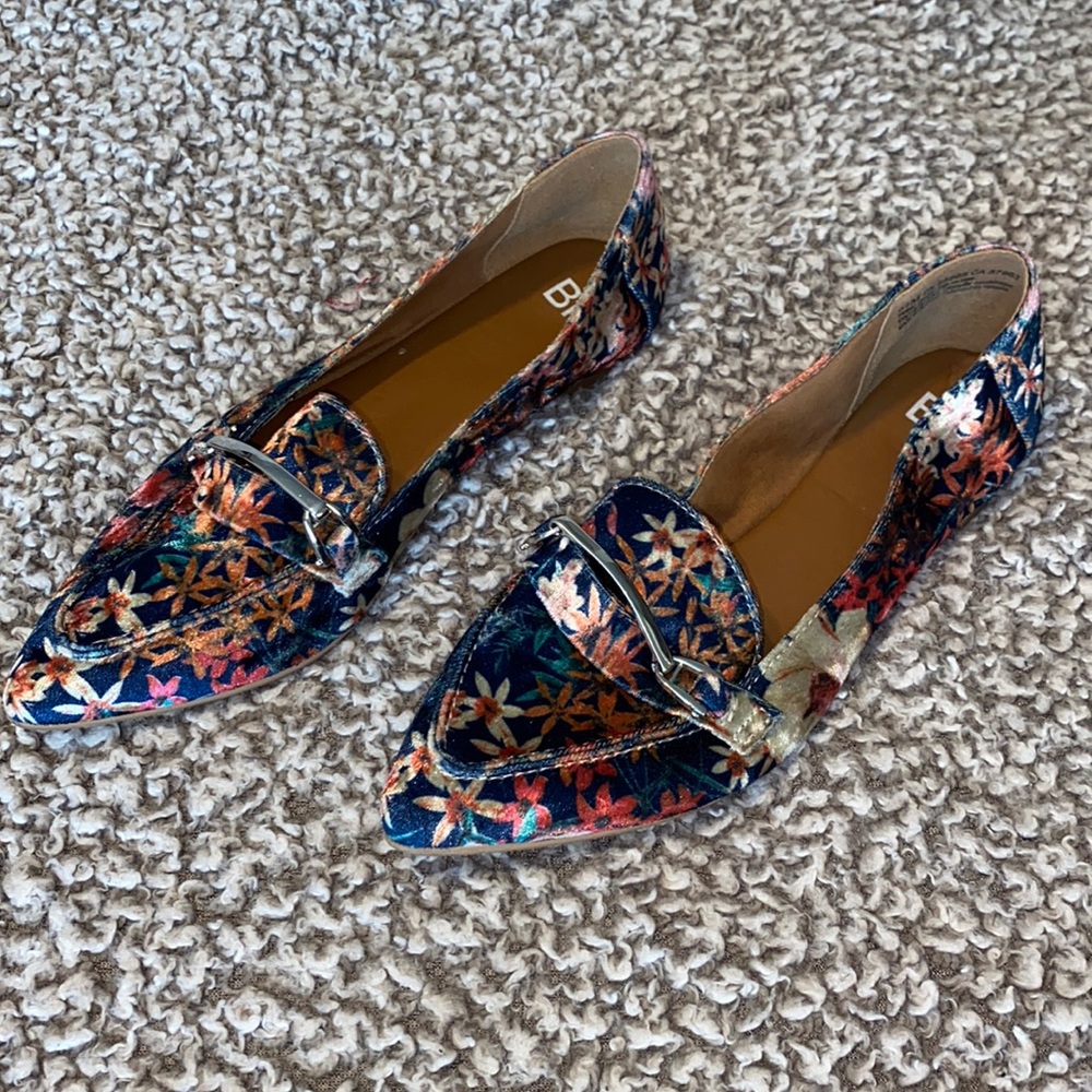 Nordstrom BP. Floral Pointed Toe Loafer / Flat